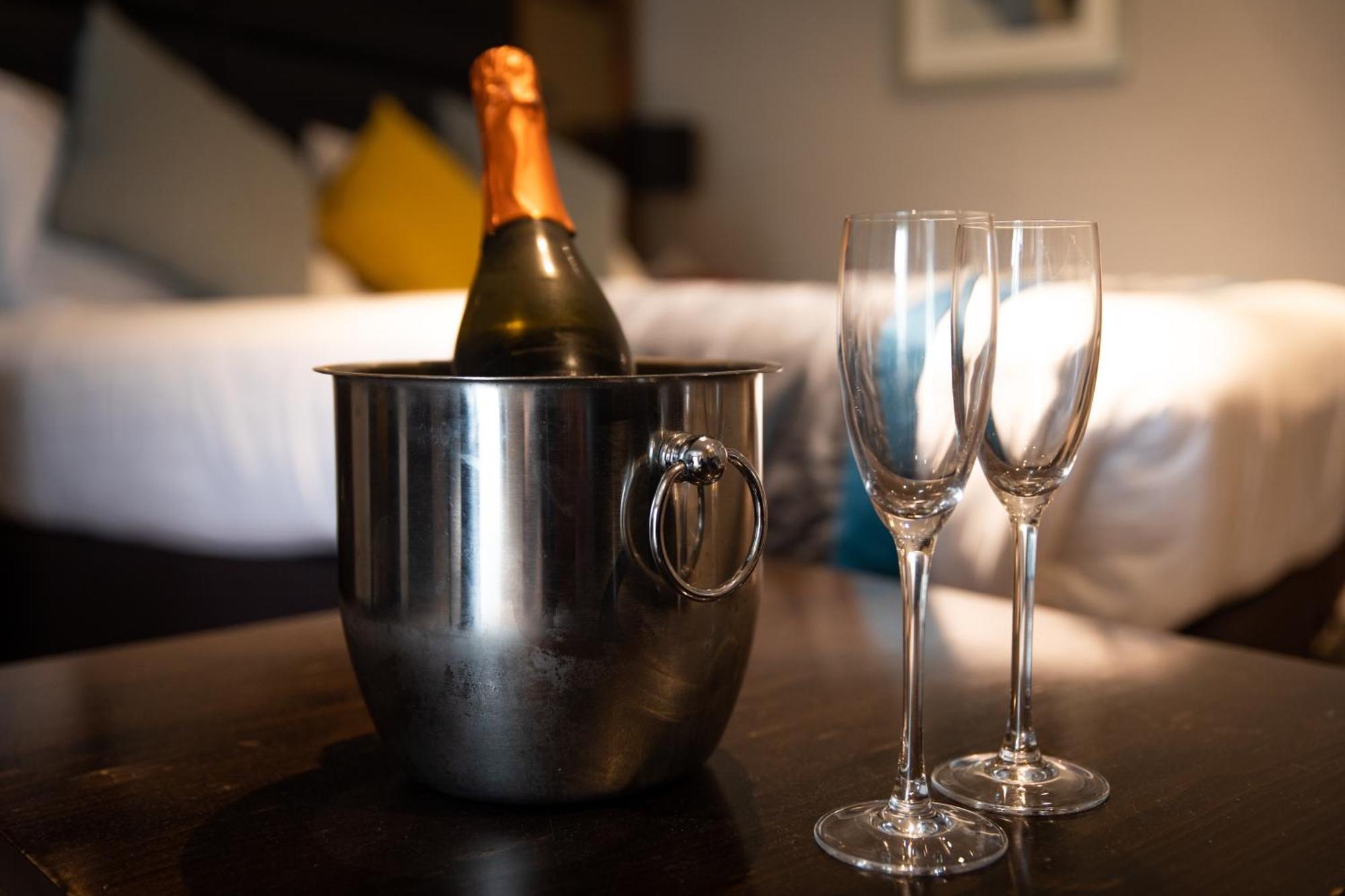 Elite Venue Selection Felbridge - Gatwick Otel East Grinstead Dış mekan fotoğraf